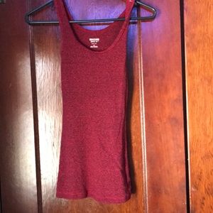 Maroon tank
